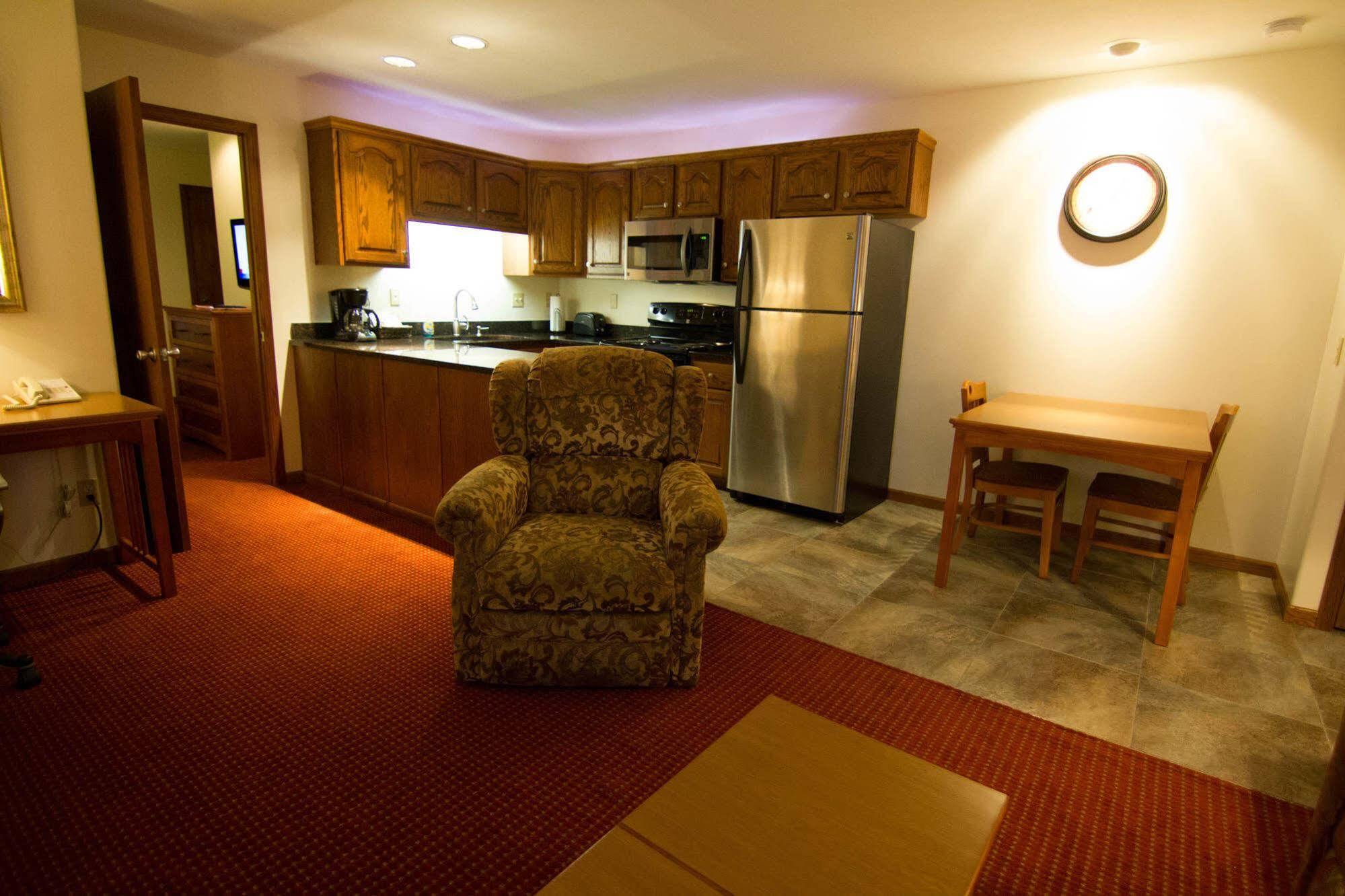 Shepherd Mountain Inn & Suites Pilot Knob Eksteriør bilde