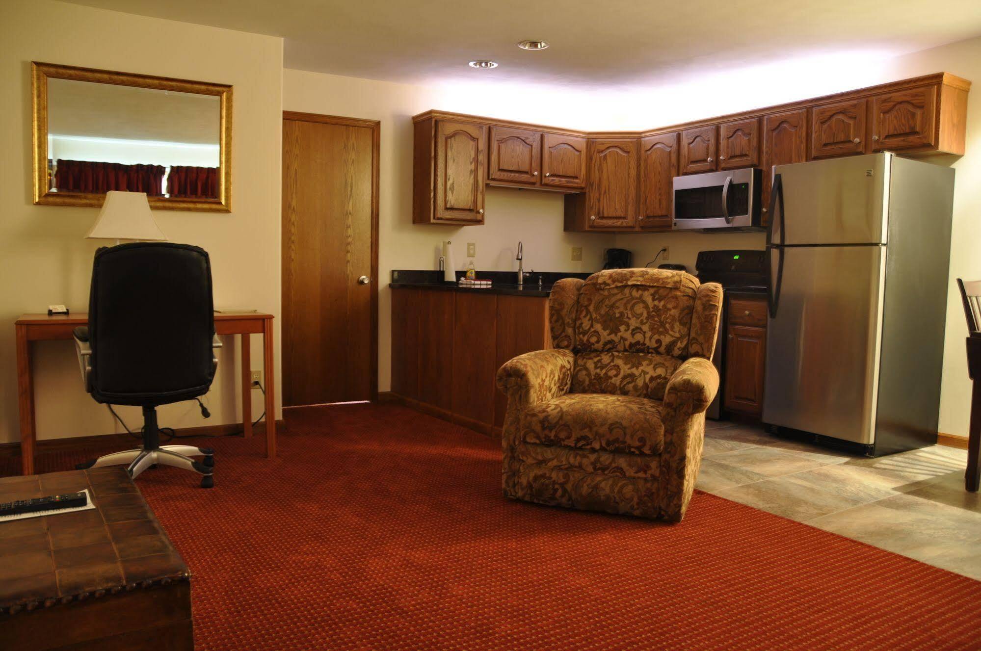 Shepherd Mountain Inn & Suites Pilot Knob Eksteriør bilde